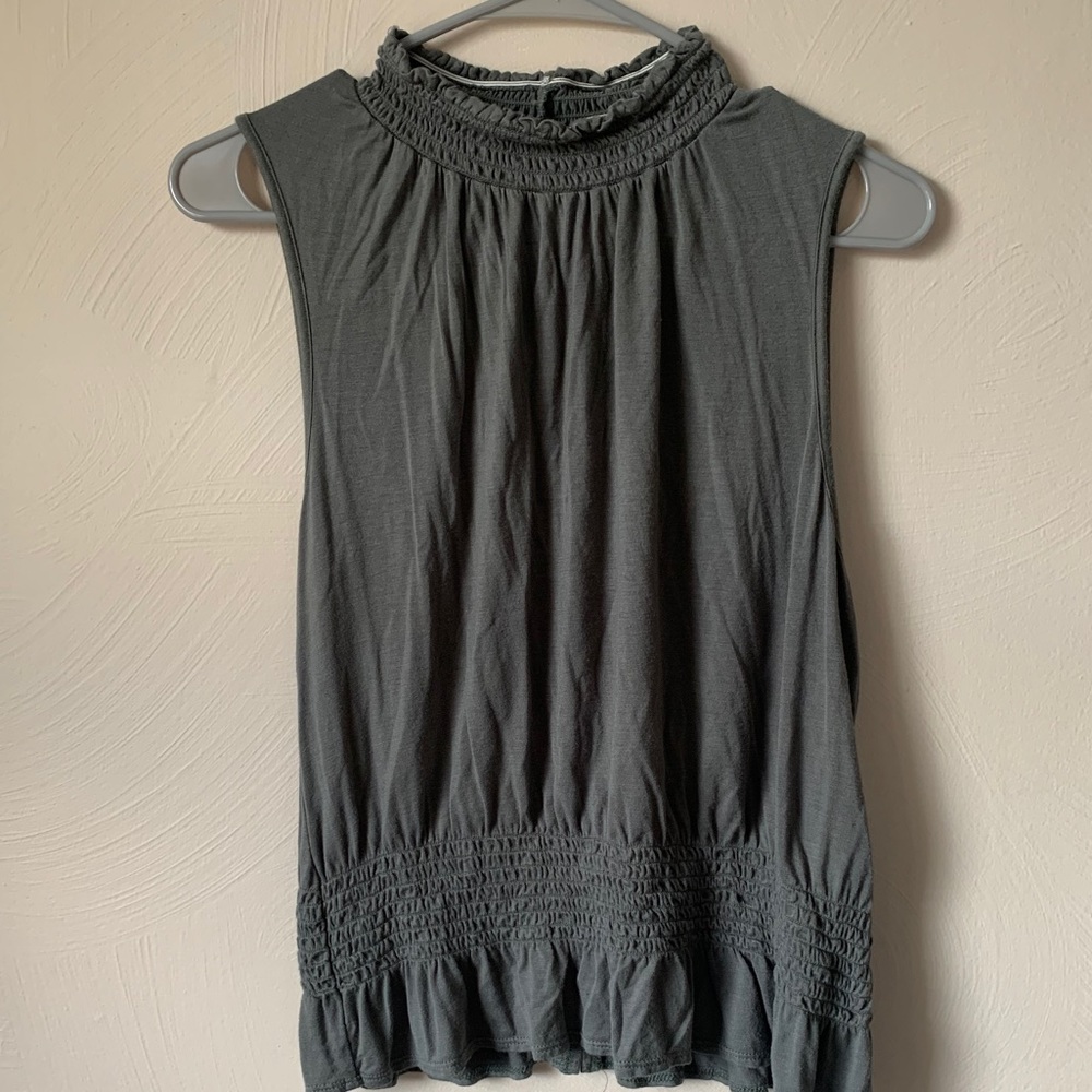 Scrunched high neck tank